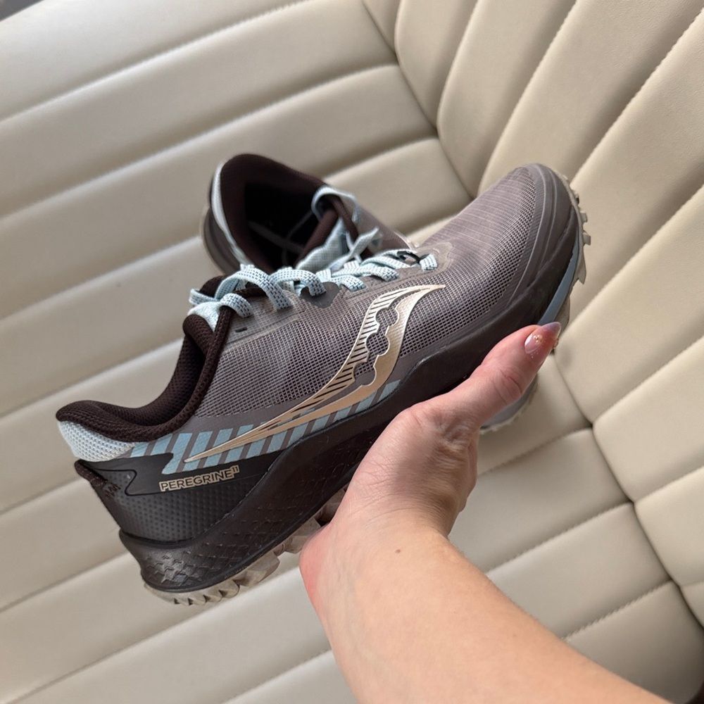 Saucony Women's Brown and Blue Trainers